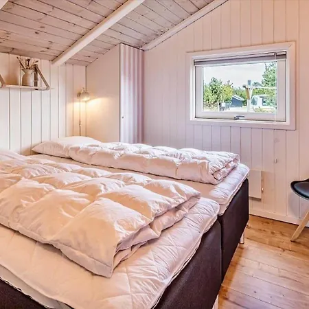 Ve338-vejers-strand-kraemmervej-27 Feriehus *
